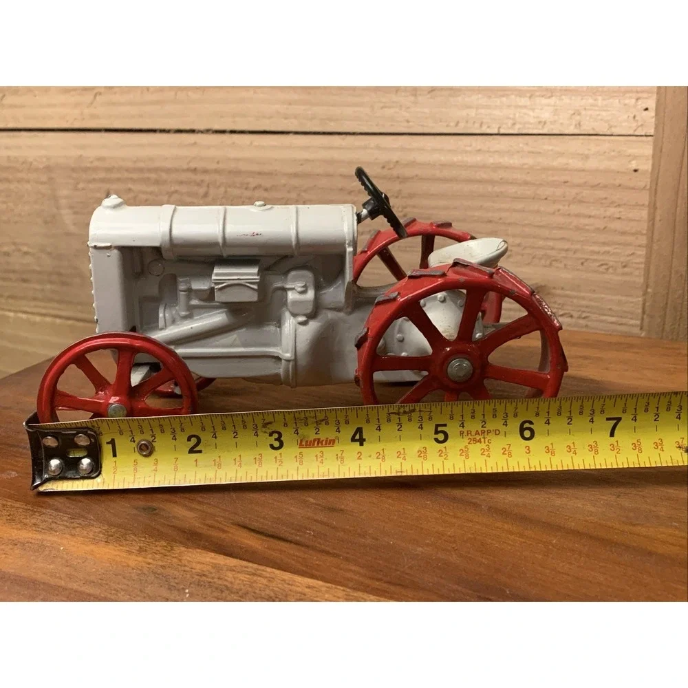 Fordson Cast Iron Tractor Vintage Die Cast‎ Metal 6.5